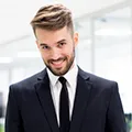 Ui/UX Designers - 28圈